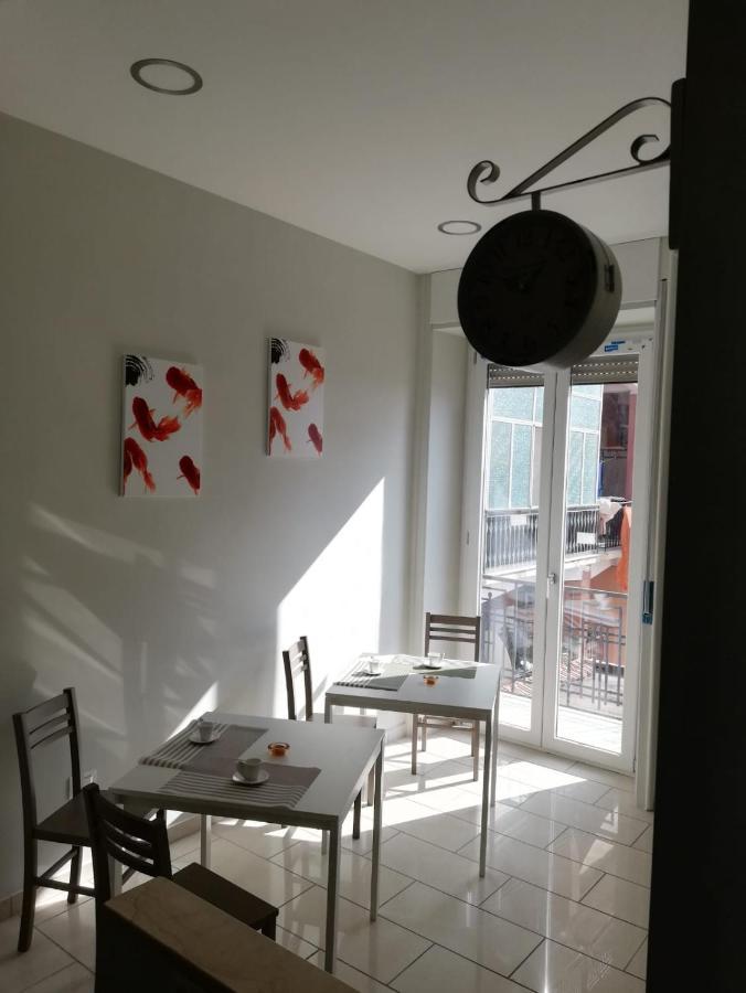 Bed and Breakfast Binario 3 Eboli Esterno foto